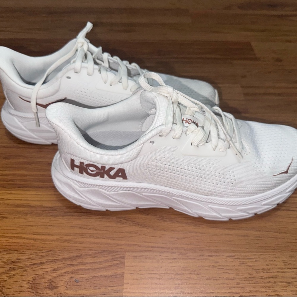 Hoka White and Brown Running Shoes - Picture 2 of 6